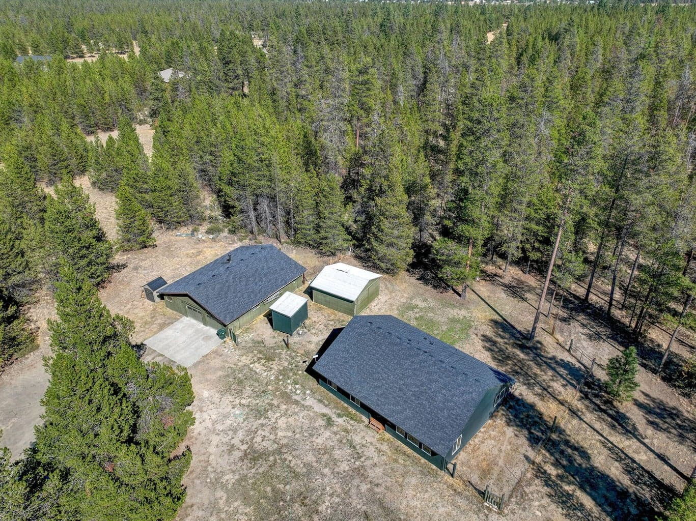 Photo of 16320 Paulina View Road 36 of 38