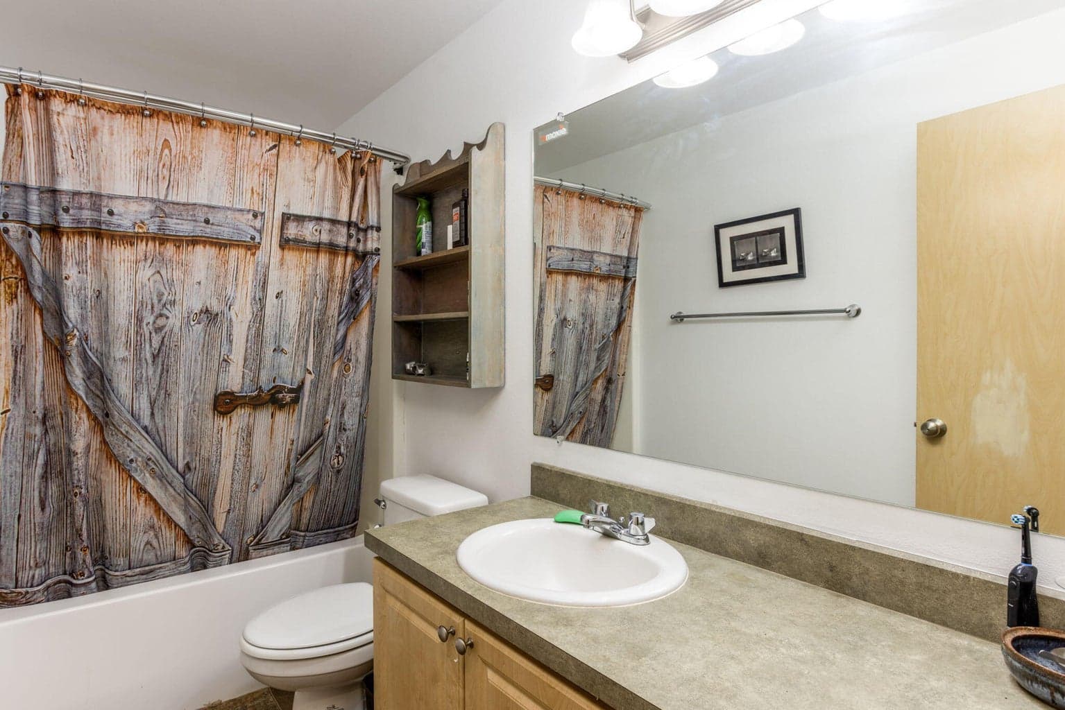 Photo of 16320 Paulina View Road 19 of 38