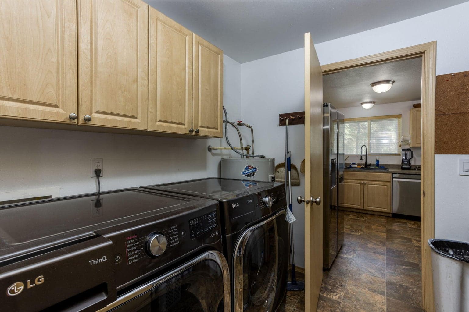 Photo of 16320 Paulina View Road 21 of 38