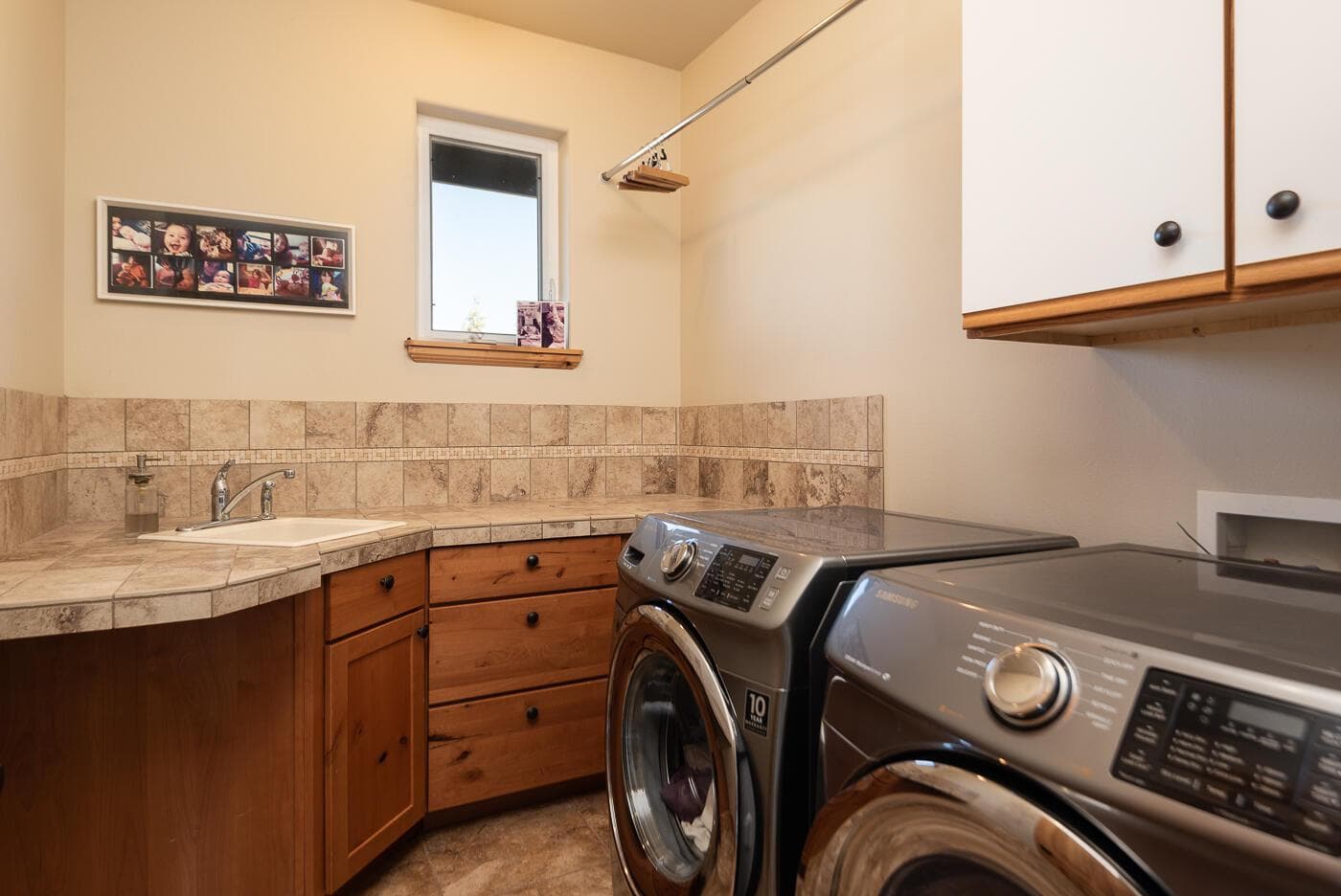 Photo of 2546 SW 43rd Court 29 of 53