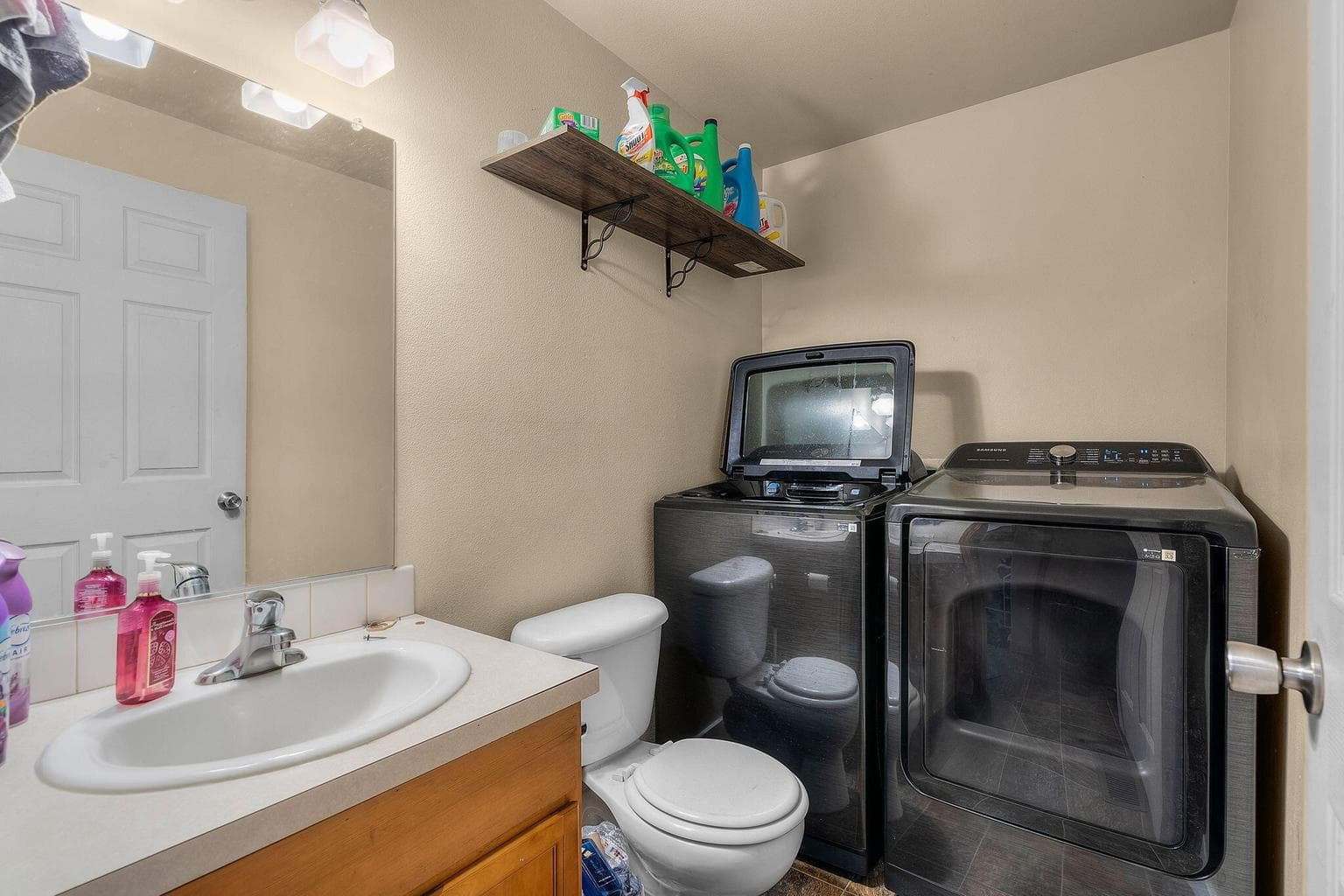 Photo of 1125 SW 27th Street 32 of 40