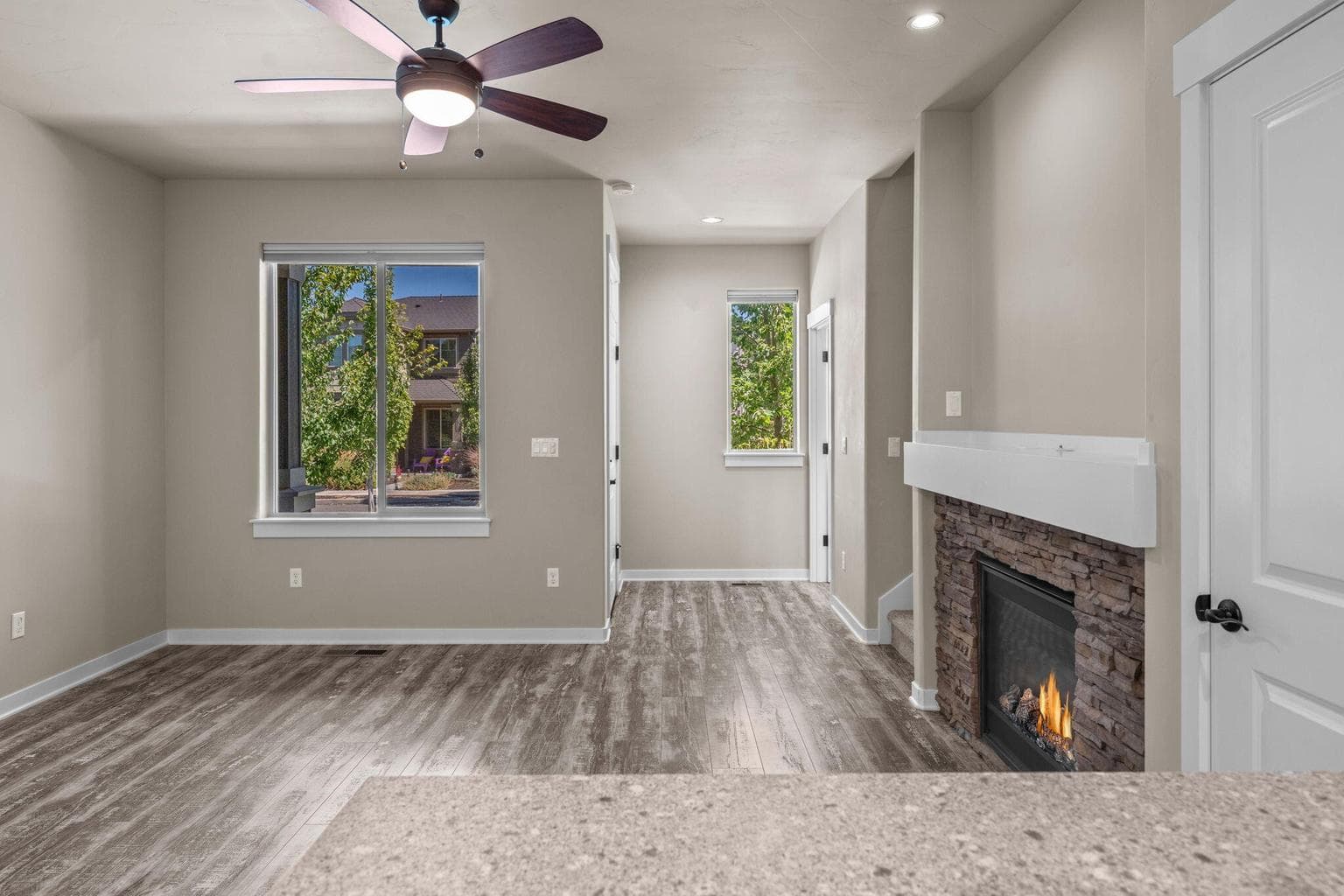 Photo of 3473 SW 28th Street 11 of 23