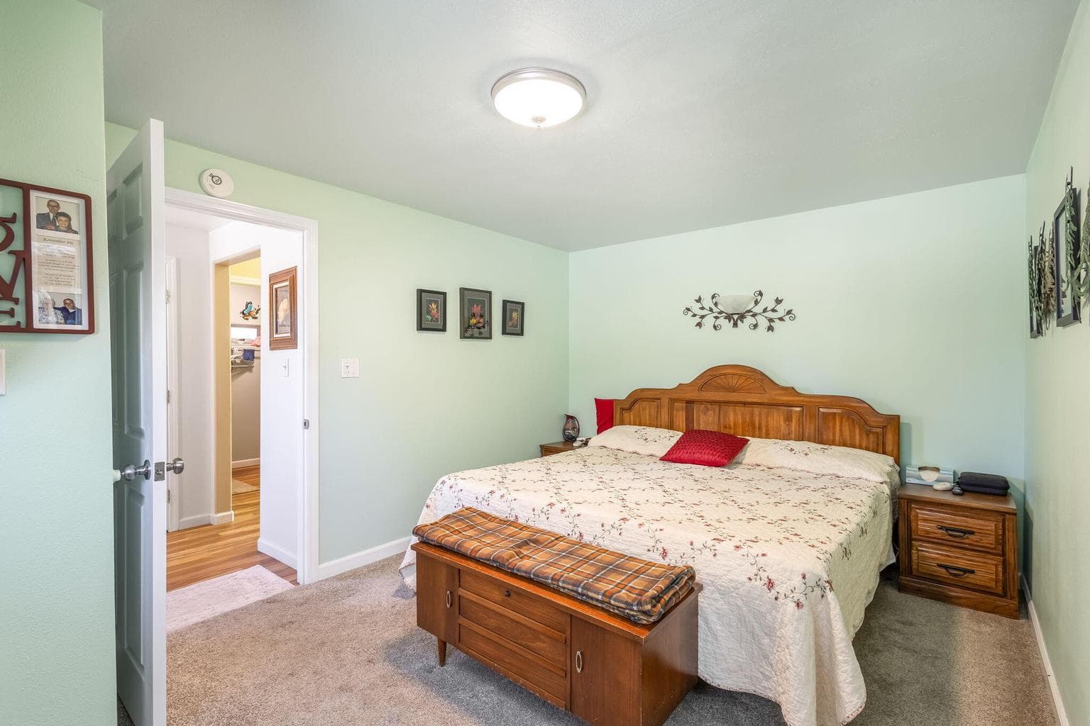 Photo of 6240 SW Harvest Avenue 11 of 36