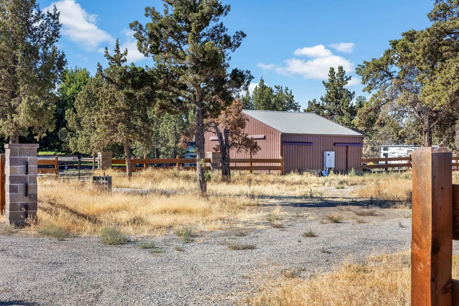 Photo of 6240 SW Harvest Avenue 20 of 36