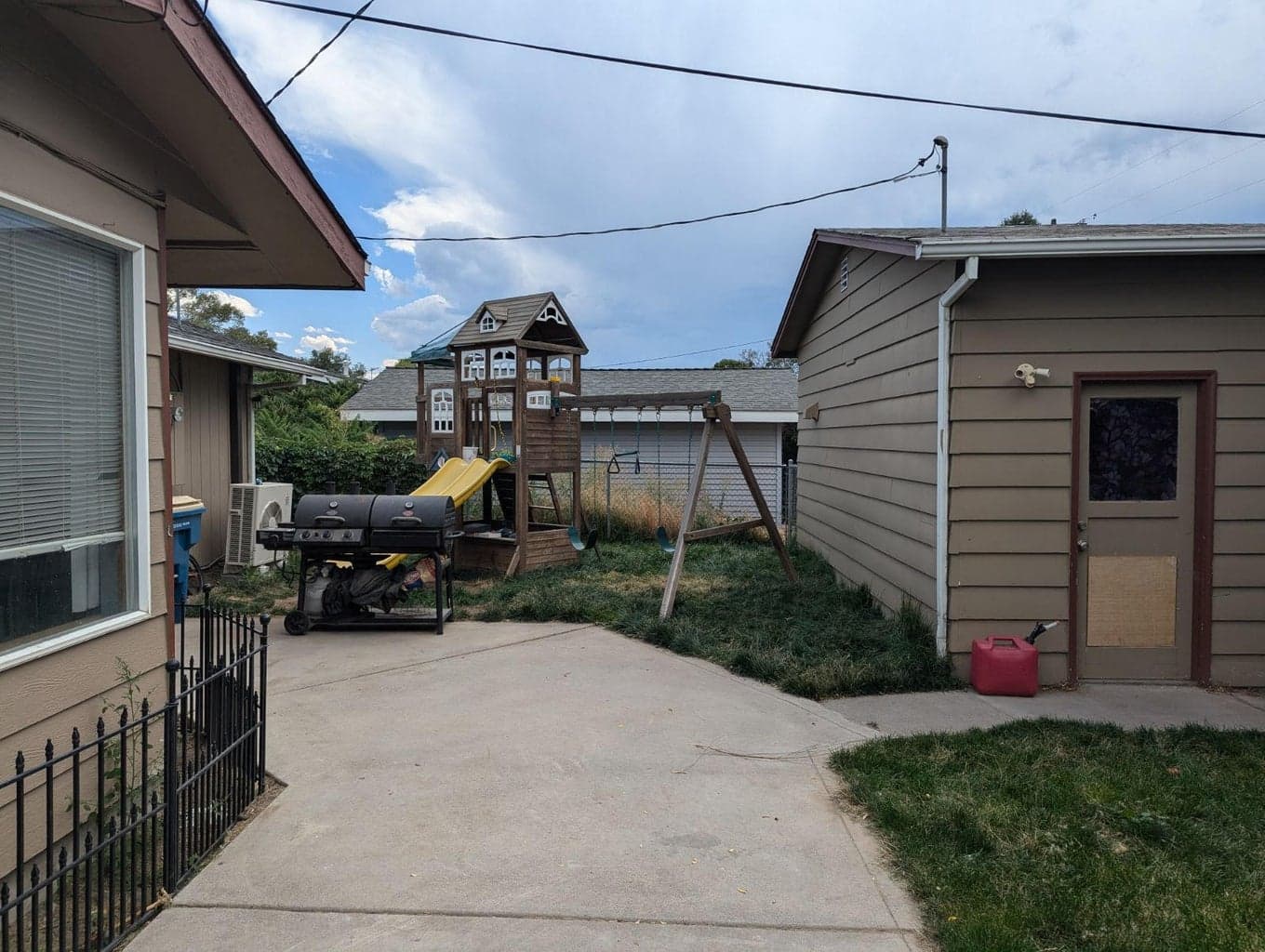 Photo of 907 SW 12th Street 17 of 17
