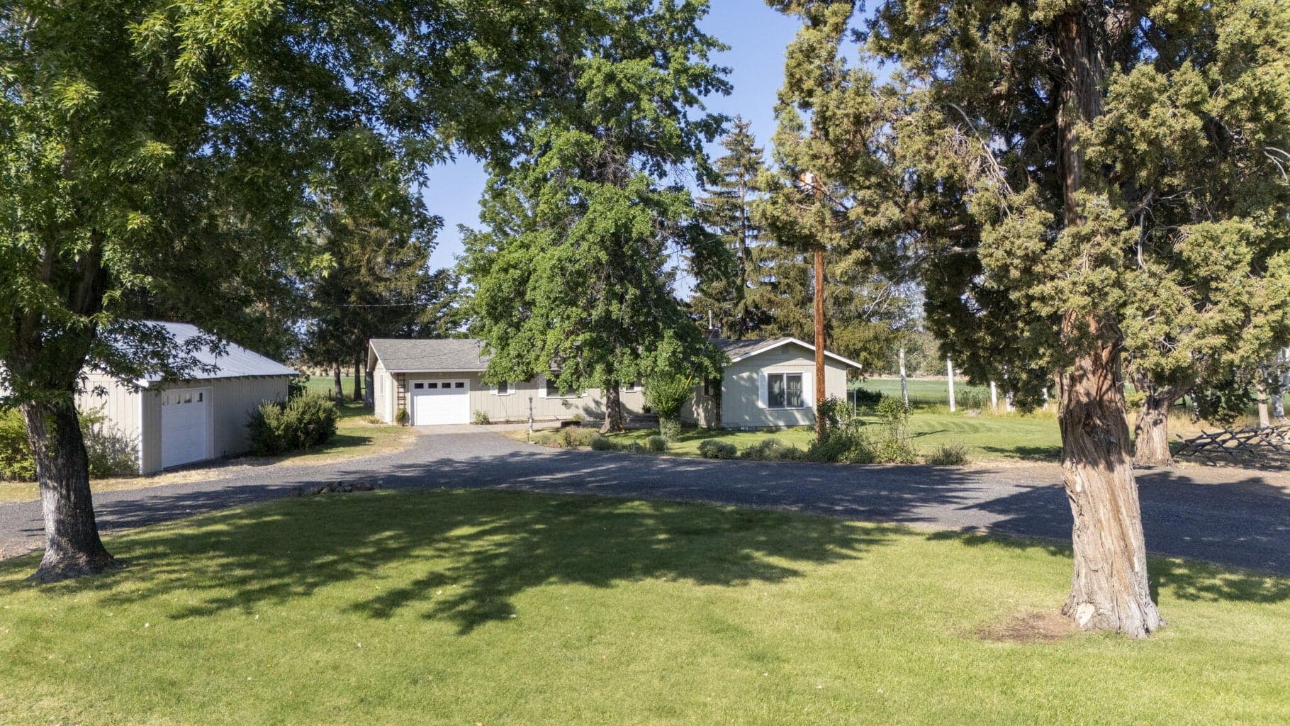 Photo of 7376 SW McVey Avenue 7 of 60