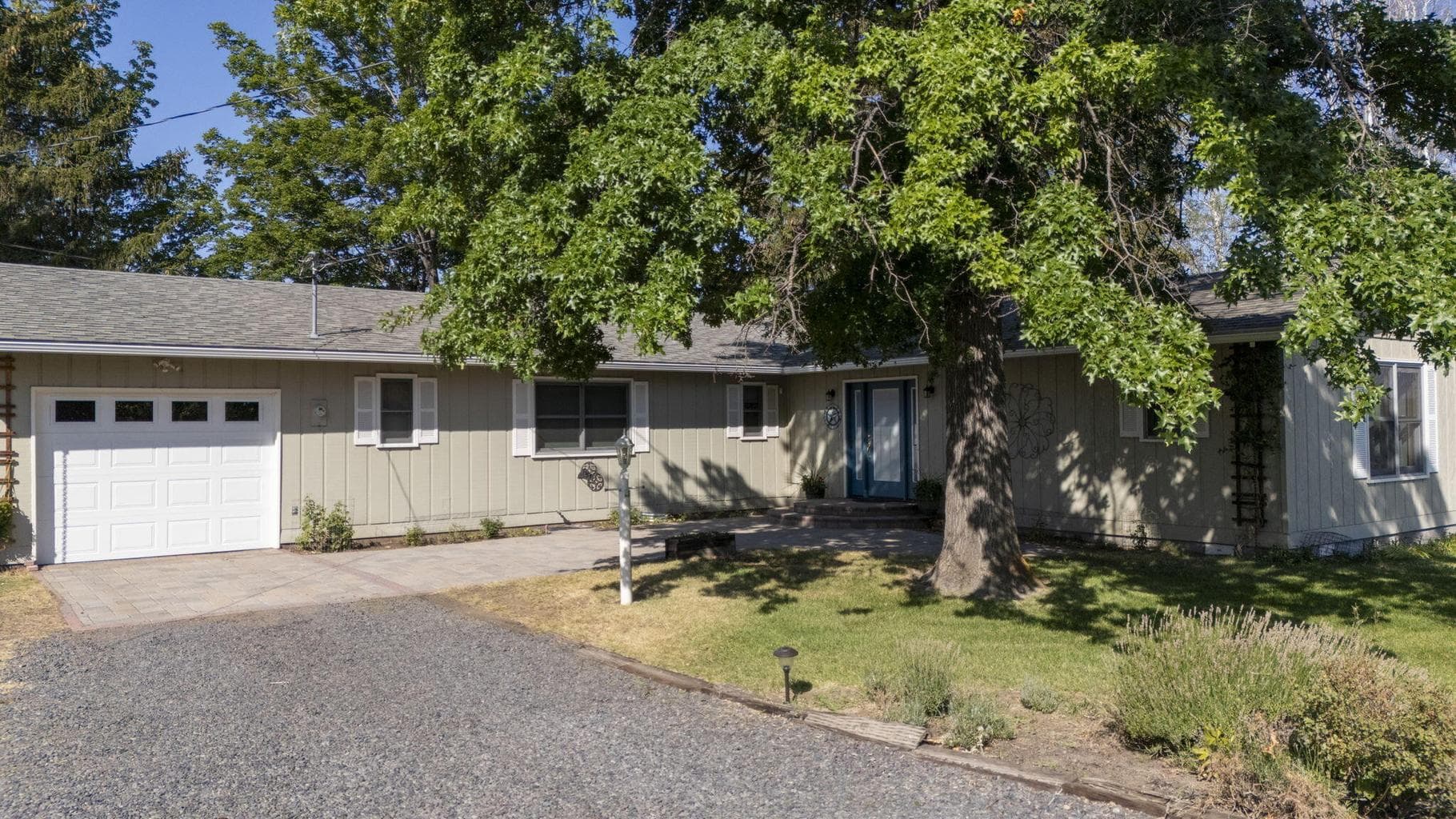 Photo of 7376 SW McVey Avenue 8 of 60