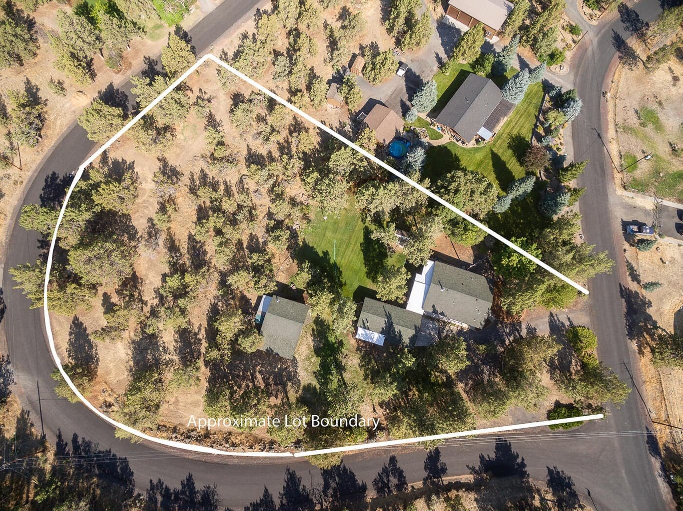 Photo of 3753 NW 25th Street 6 of 32