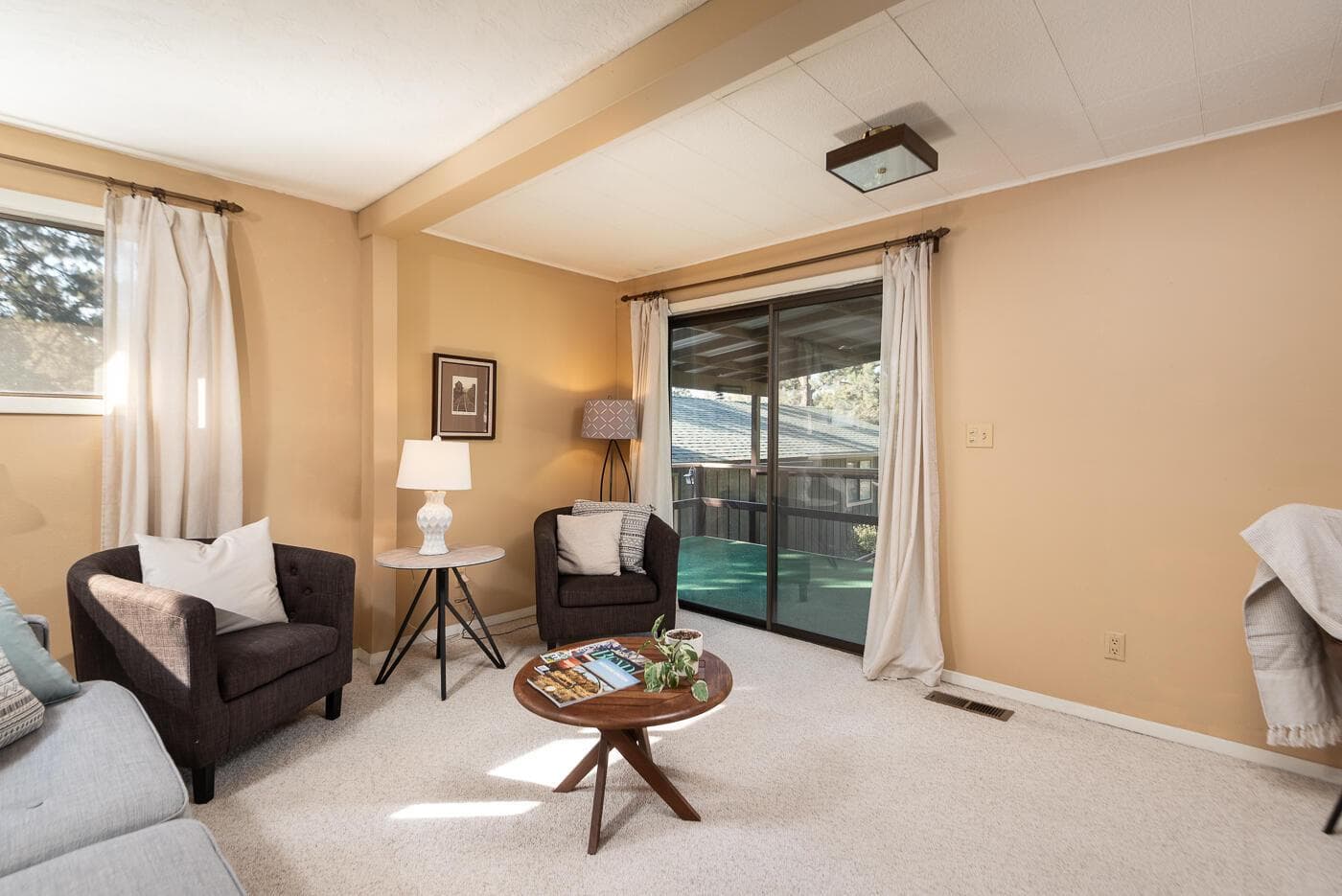 Photo of 3753 NW 25th Street 20 of 32