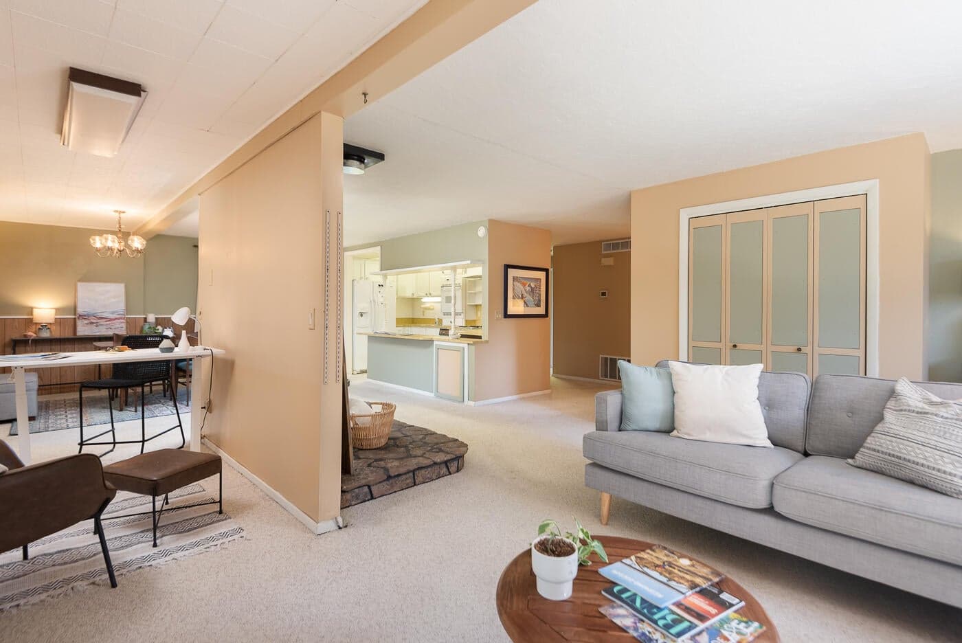 Photo of 3753 NW 25th Street 23 of 32