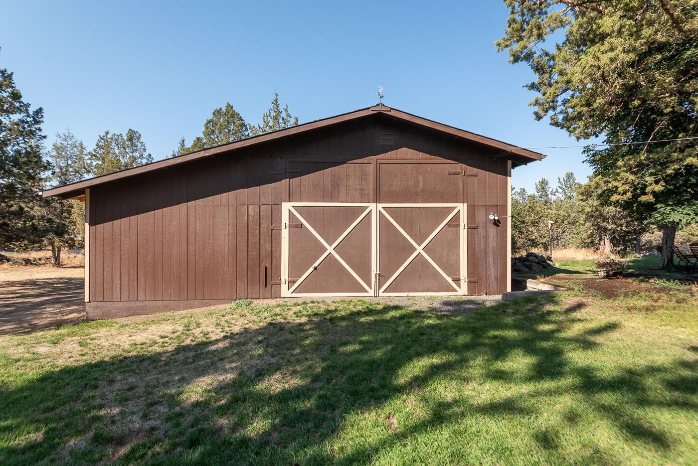 Photo of 3753 NW 25th Street 8 of 32