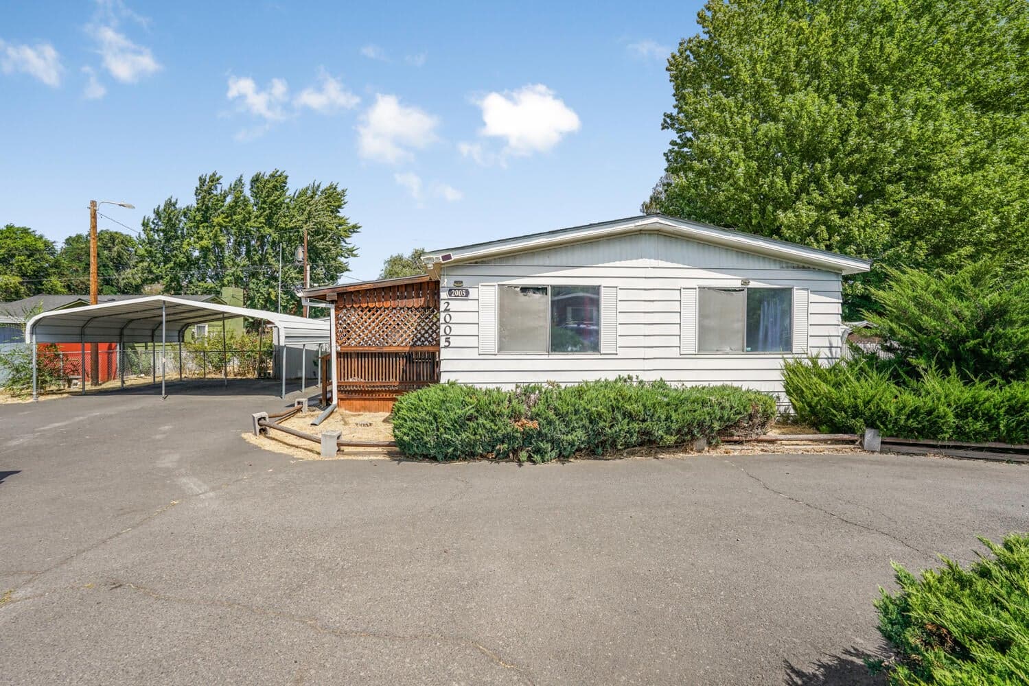 2005 10th, The Dalles, 97058