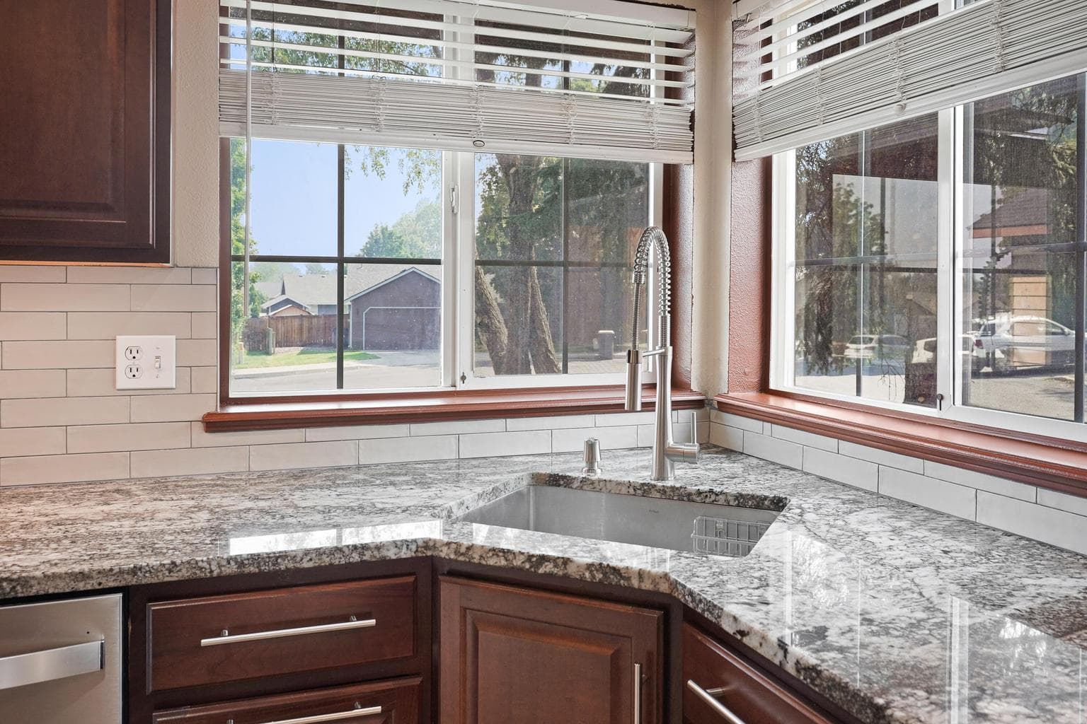 Photo of 2209 SW 30th Court 15 of 29