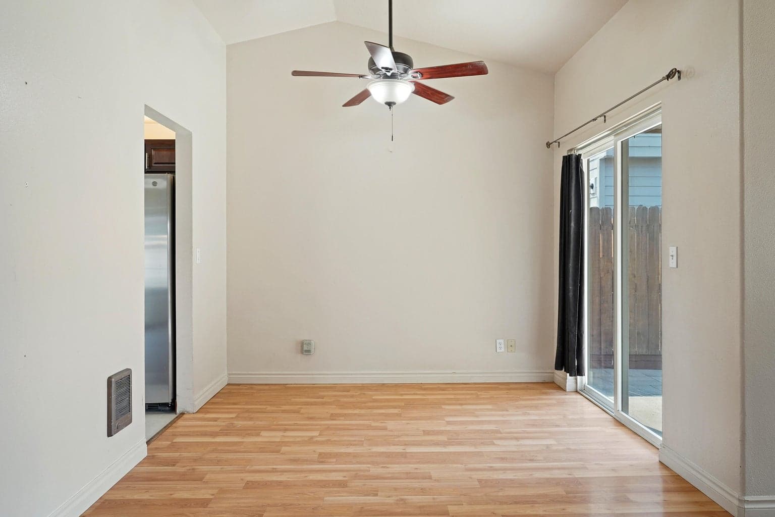 Photo of 2209 SW 30th Court 20 of 29