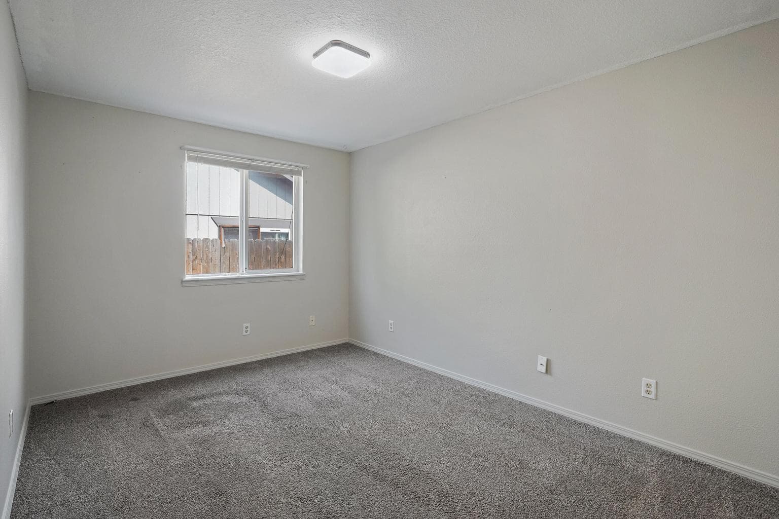 Photo of 2209 SW 30th Court 22 of 29