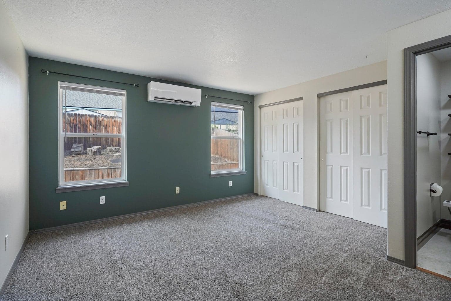 Photo of 2209 SW 30th Court 24 of 29