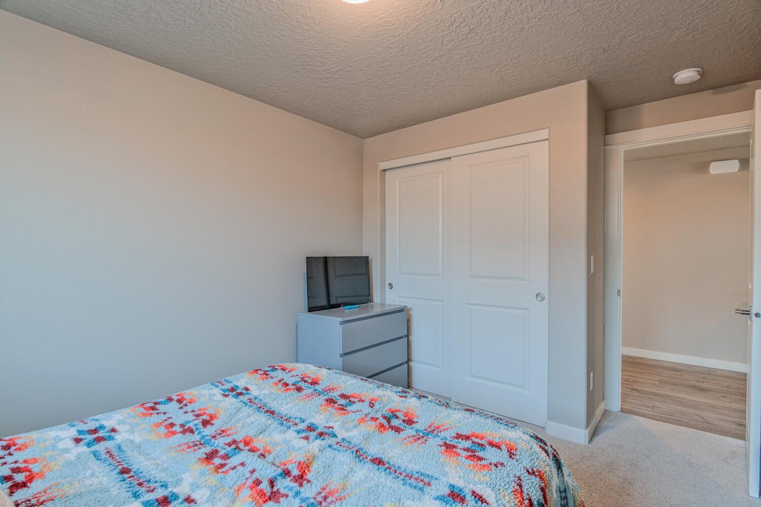 Photo of 3586 NW 9th Street 15 of 20