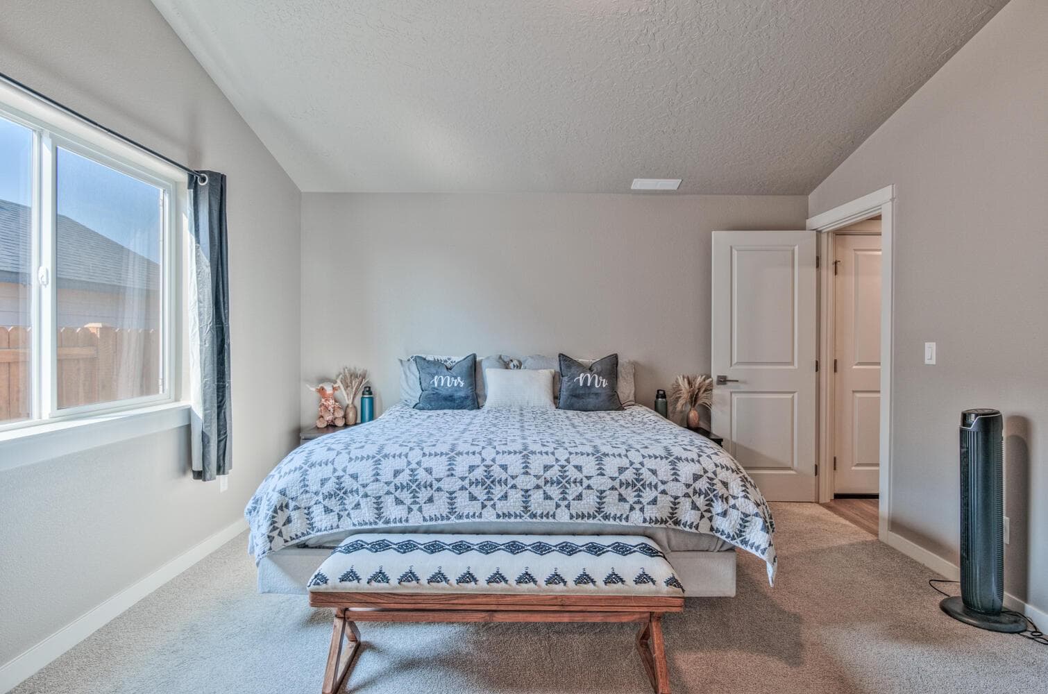 Photo of 3586 NW 9th Street 11 of 20