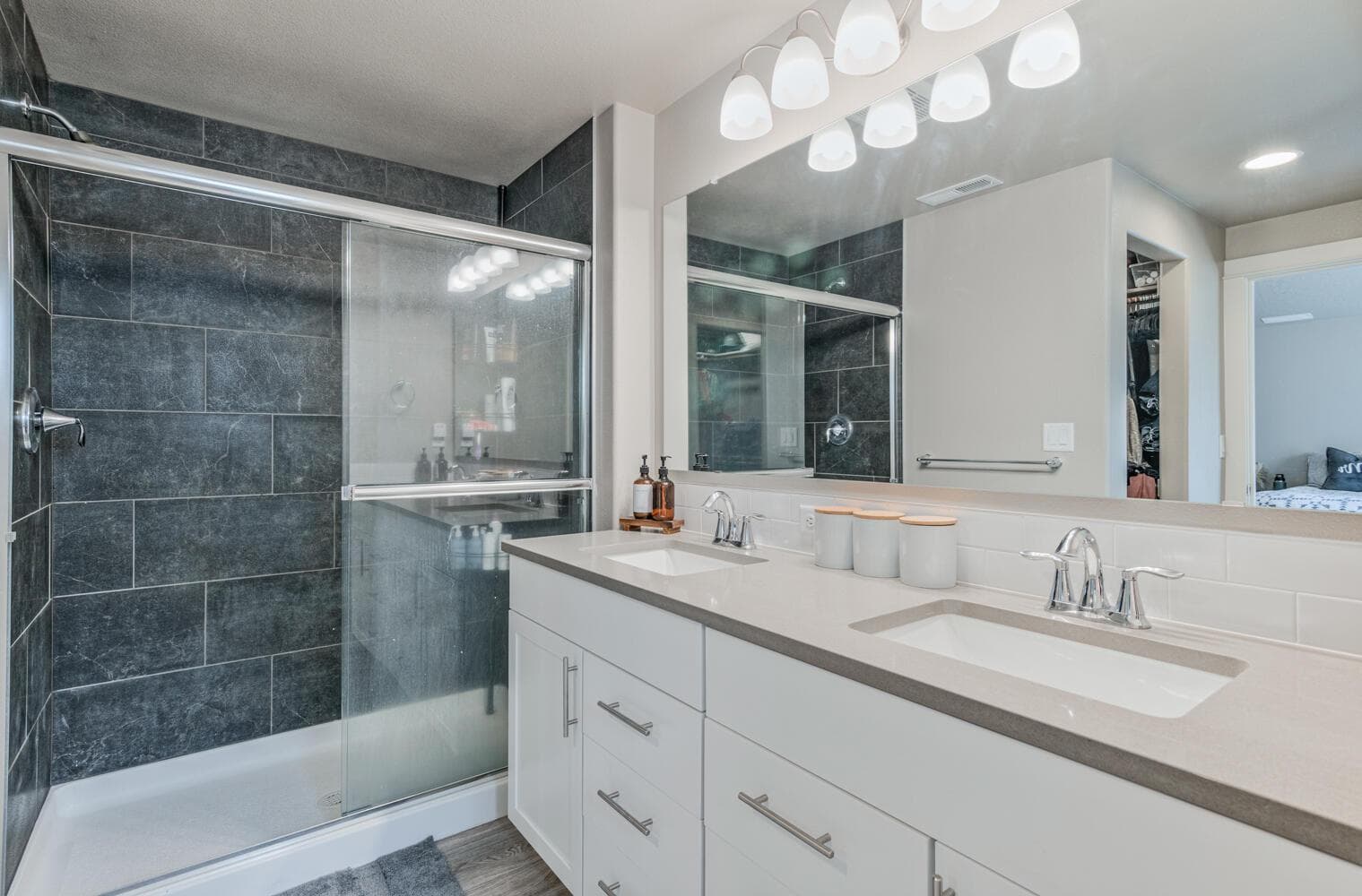 Photo of 3586 NW 9th Street 12 of 20