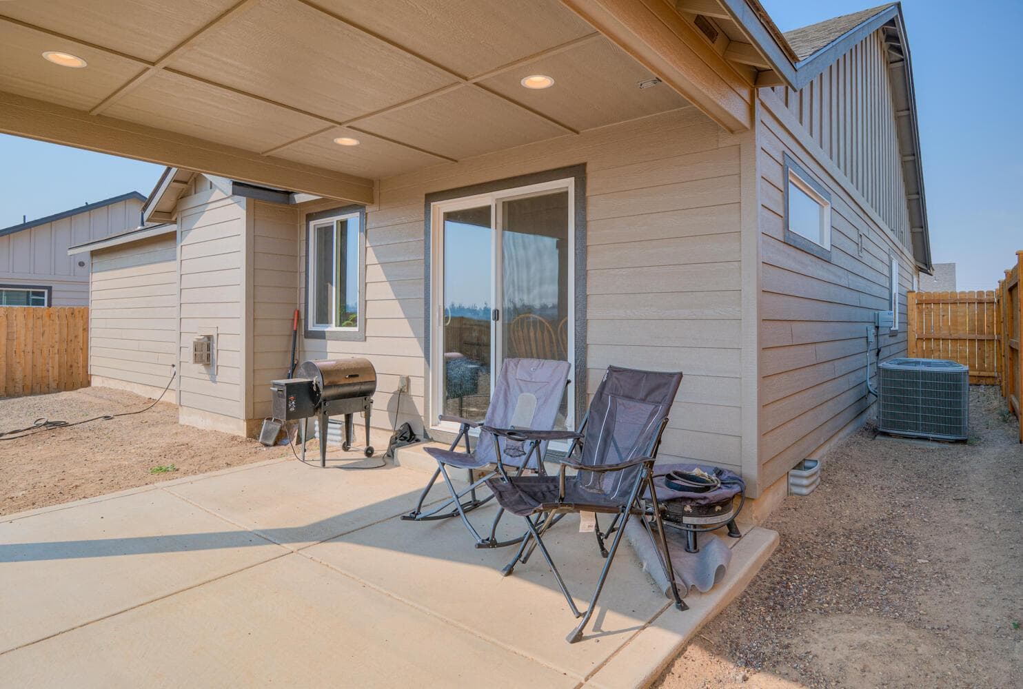 Photo of 3586 NW 9th Street 18 of 20
