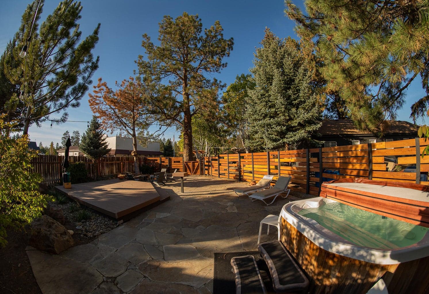 Photo of 511 W Cascade Avenue 12 of 22