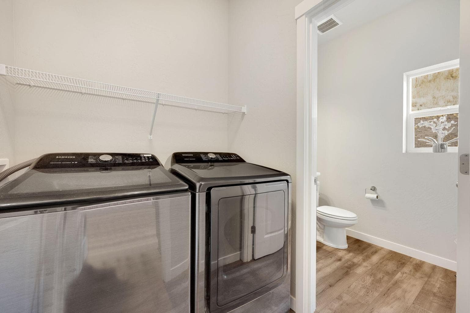 Photo of 745 NE Brookstone Drive 9 of 35
