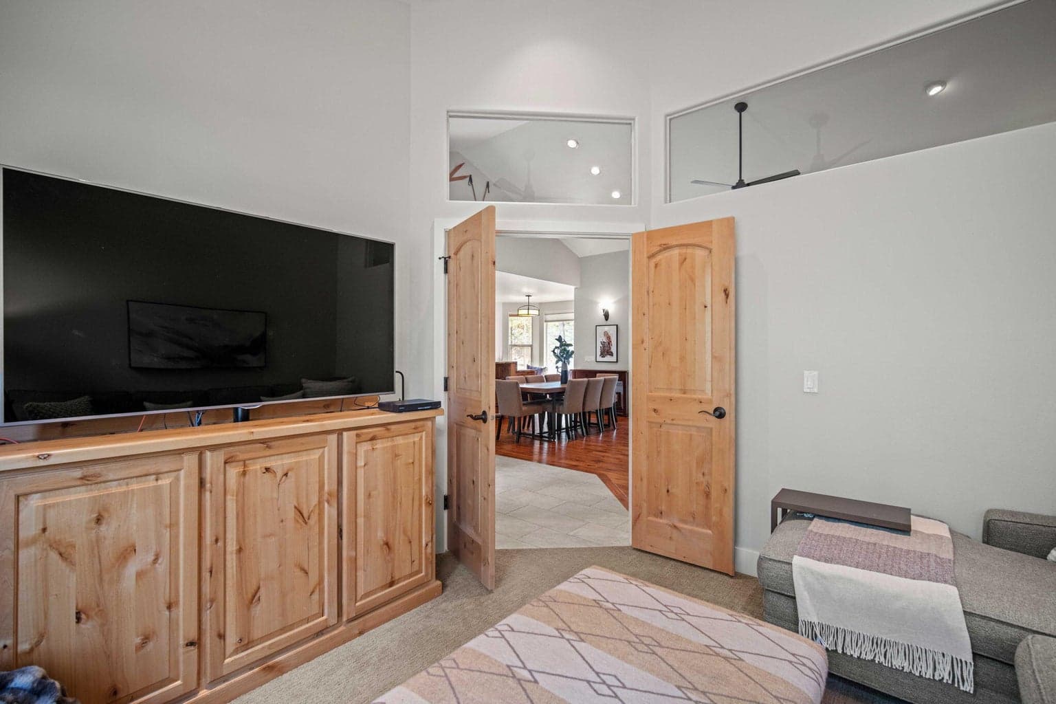 Photo of 17553 Forest Lane 23 of 67