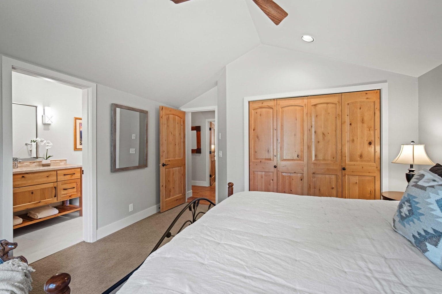 Photo of 17553 Forest Lane 40 of 67