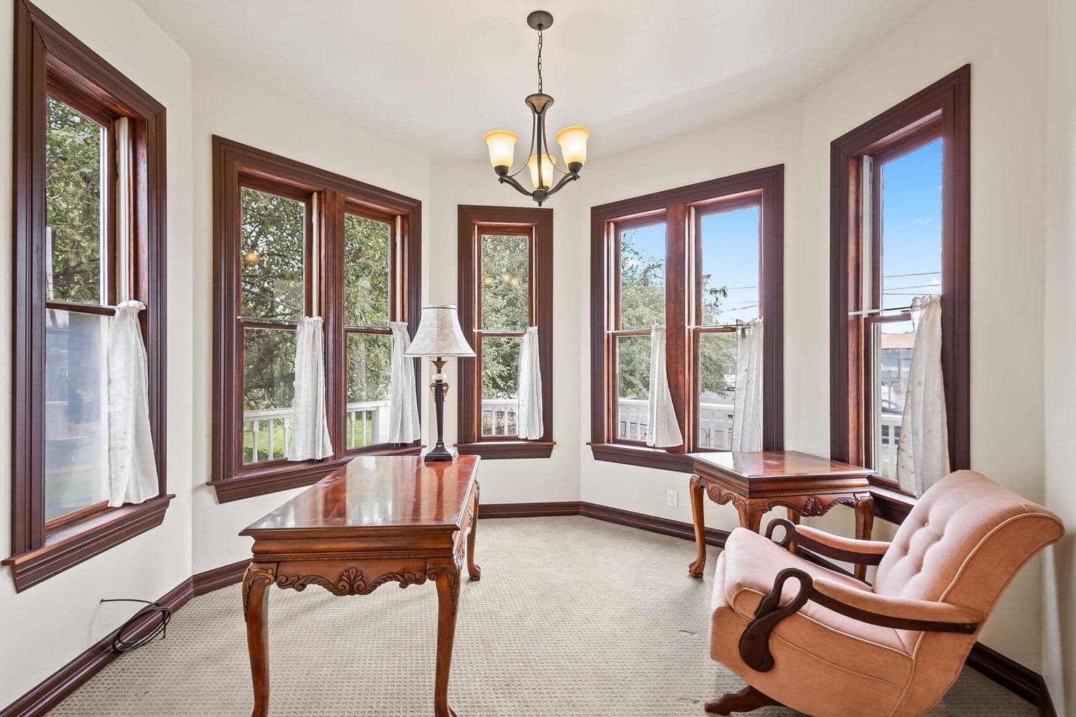 Photo of 305 NE 7th Street 15 of 70