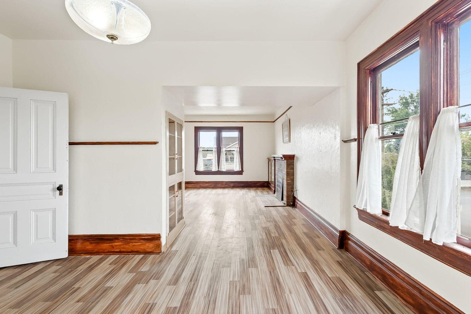 Photo of 305 NE 7th Street 19 of 70