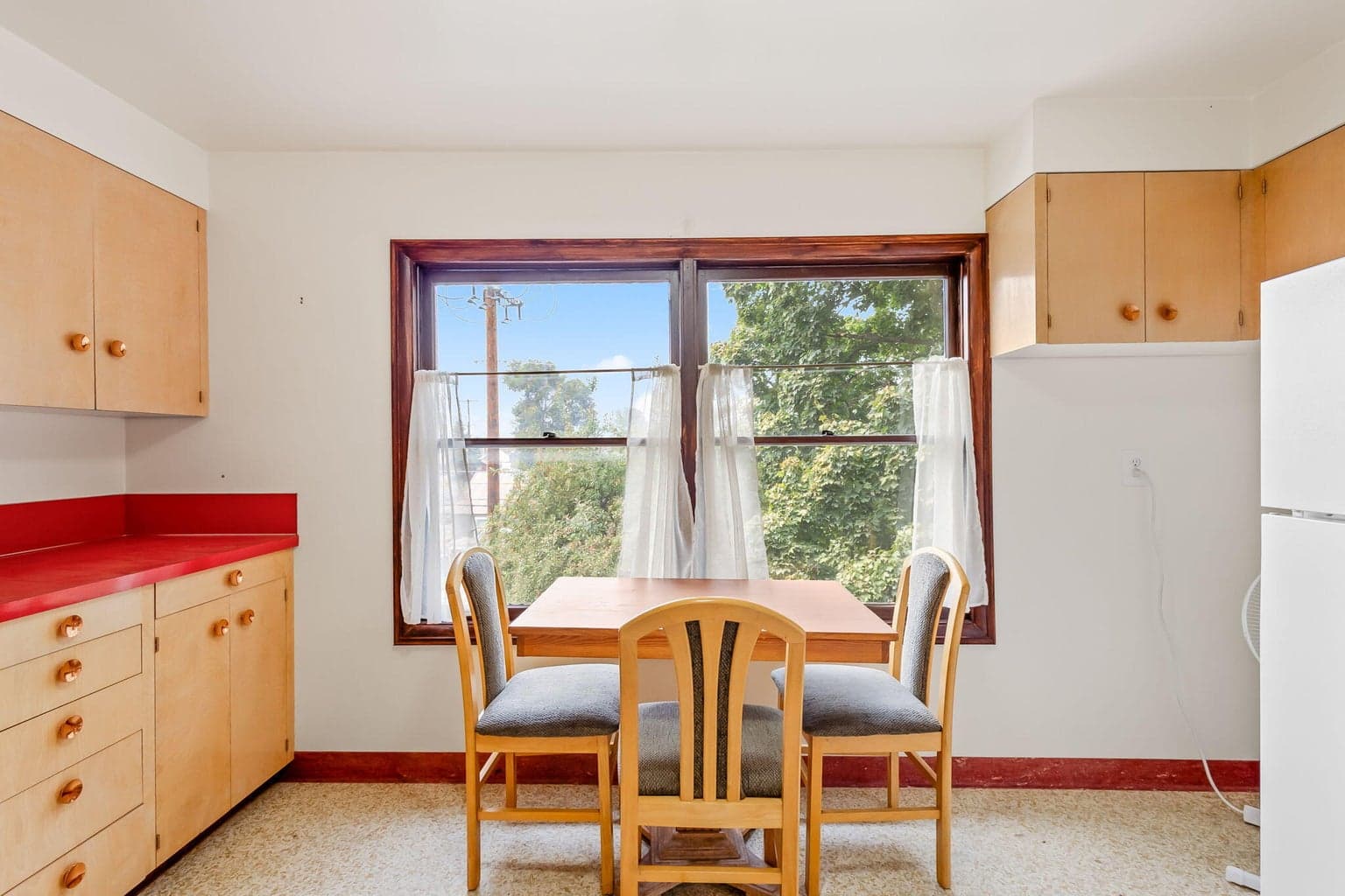 Photo of 305 NE 7th Street 28 of 70