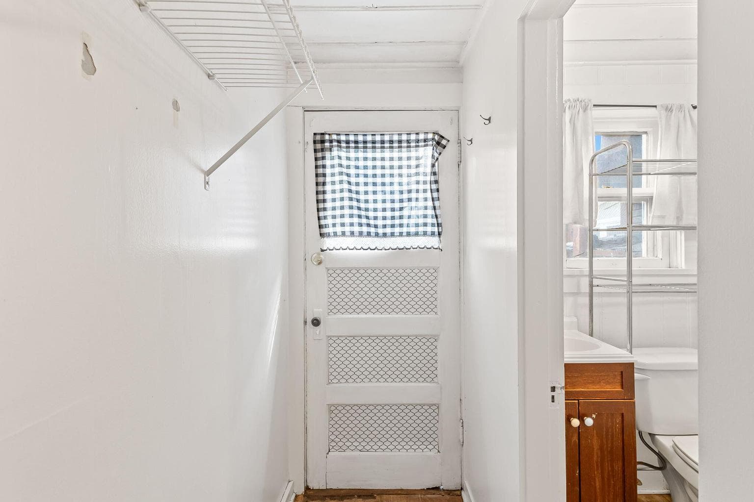 Photo of 305 NE 7th Street 41 of 70