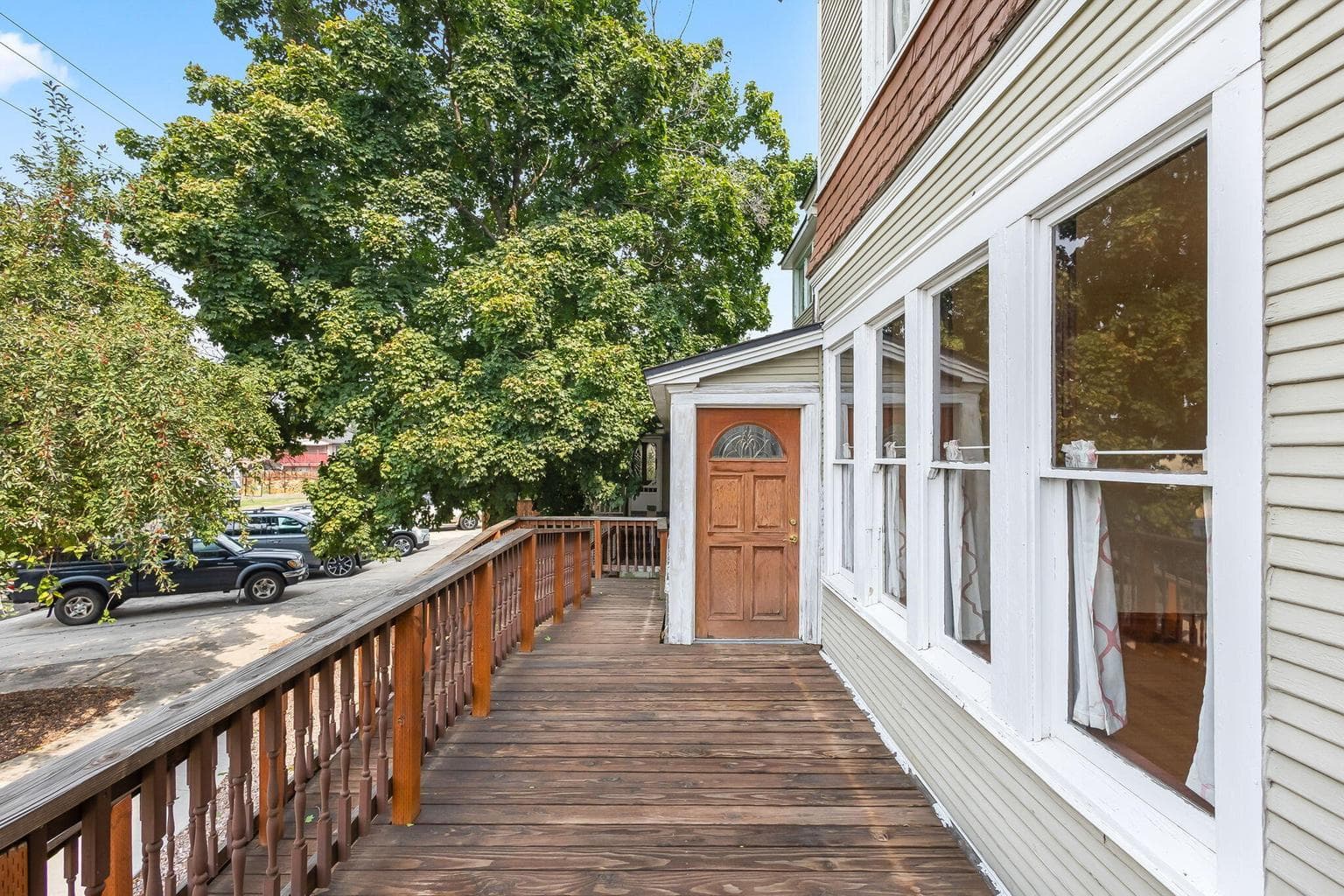 Photo of 305 NE 7th Street 50 of 70