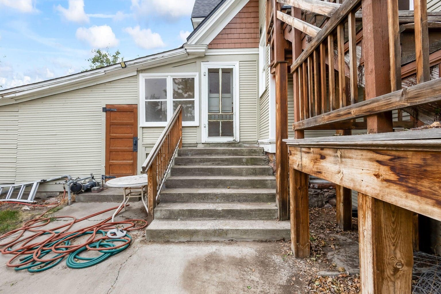 Photo of 305 NE 7th Street 56 of 70