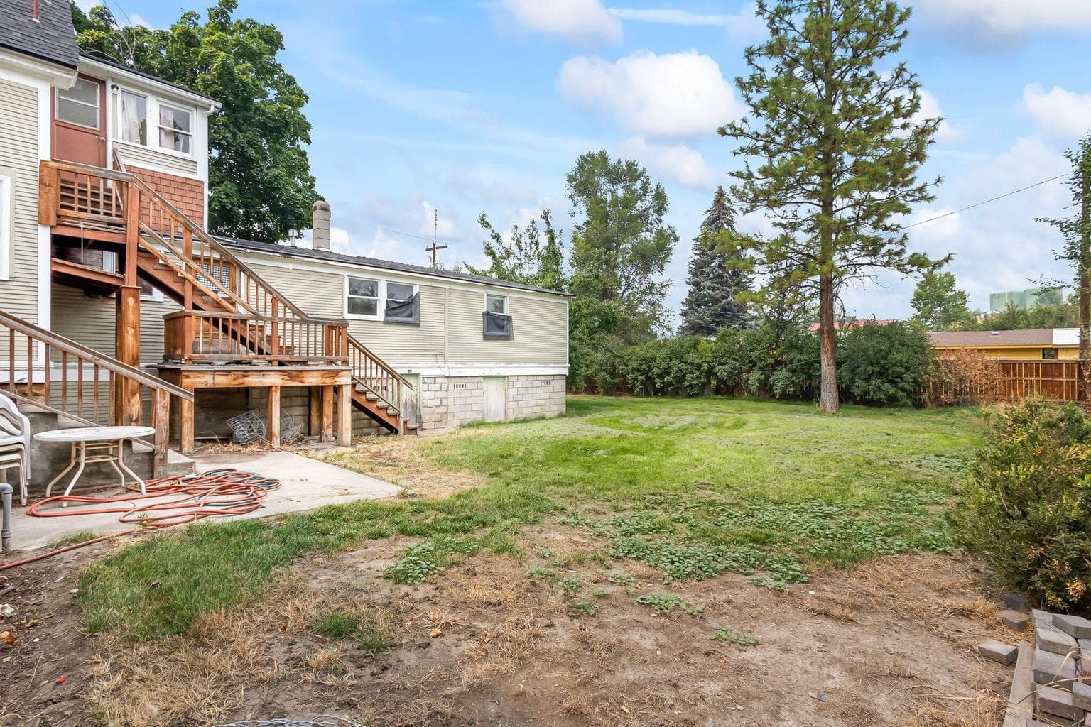 Photo of 305 NE 7th Street 59 of 70