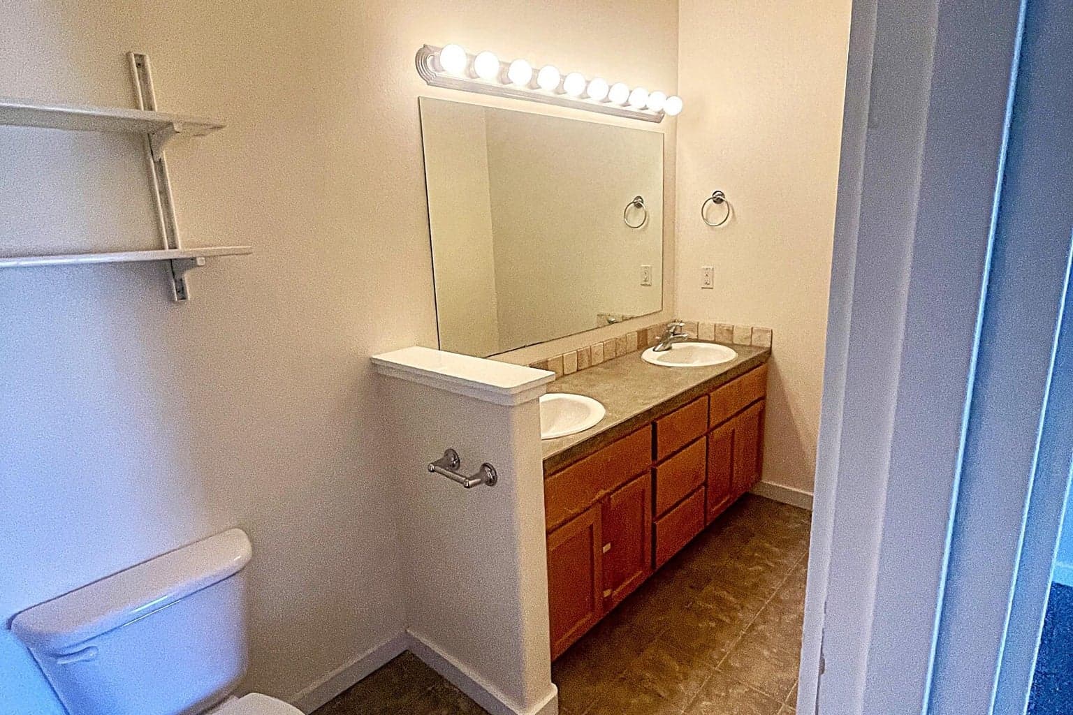 Photo of 21019 Carl Street 16 of 19