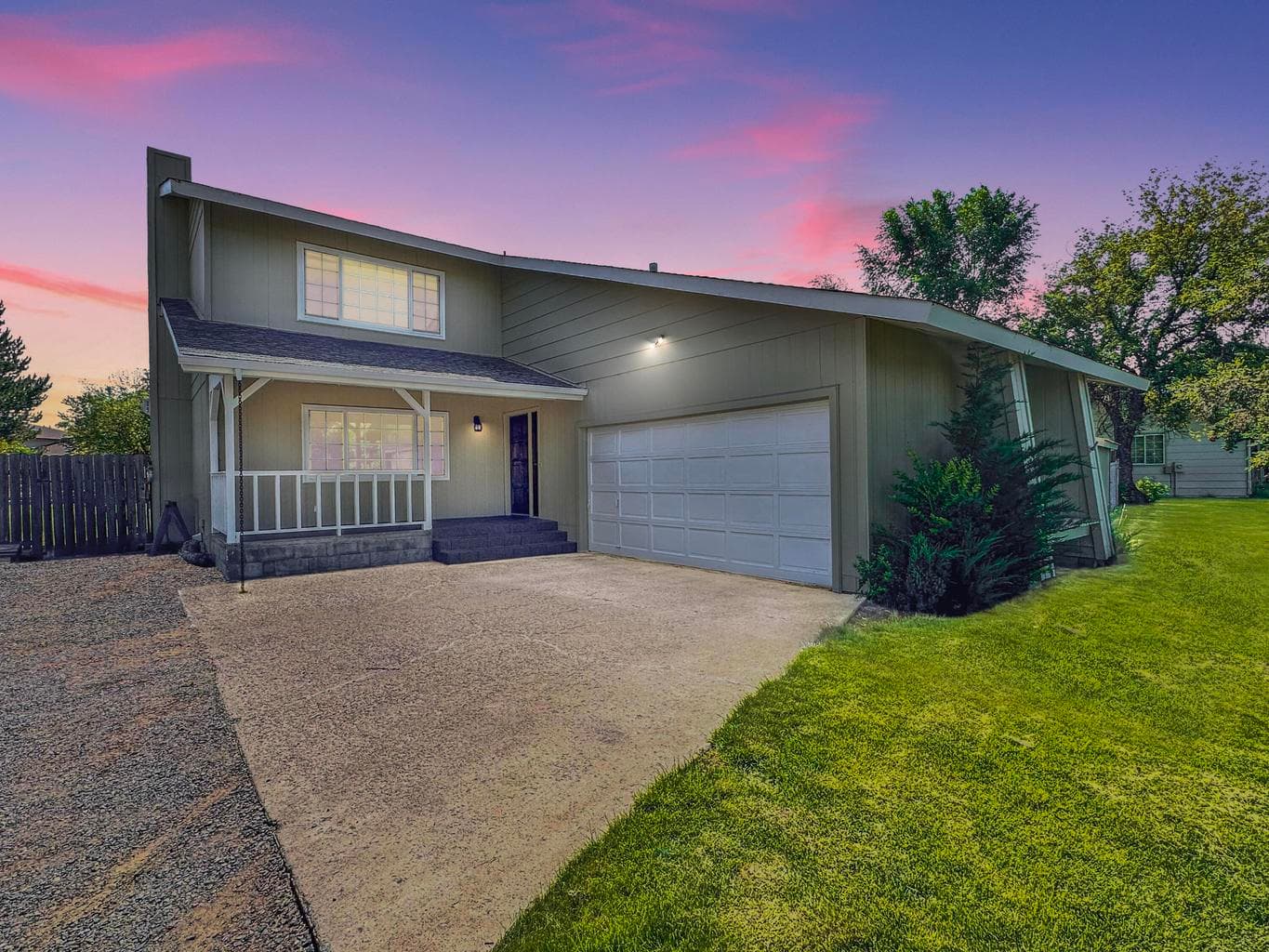 Photo of 2320 Quail Valley 3 of 39