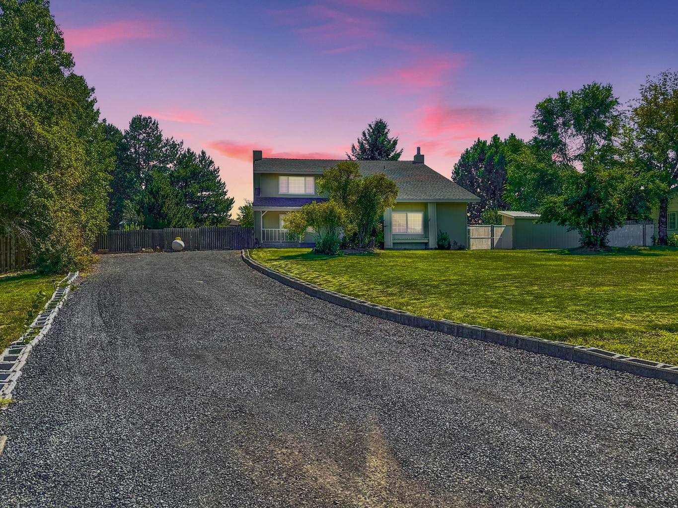 Photo of 2320 Quail Valley 1 of 39