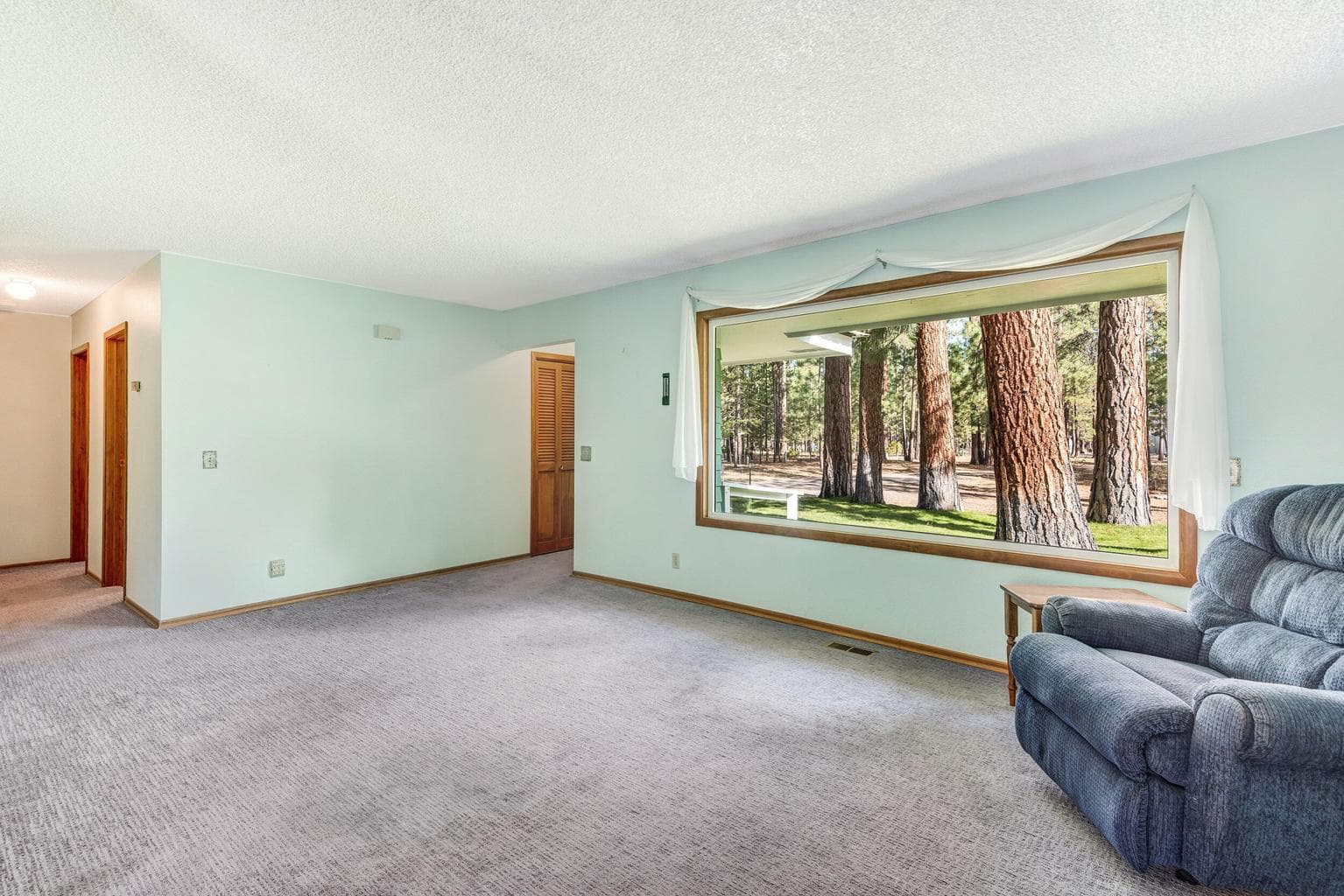 Photo of 14765 N Sugar Pine Way 9 of 31
