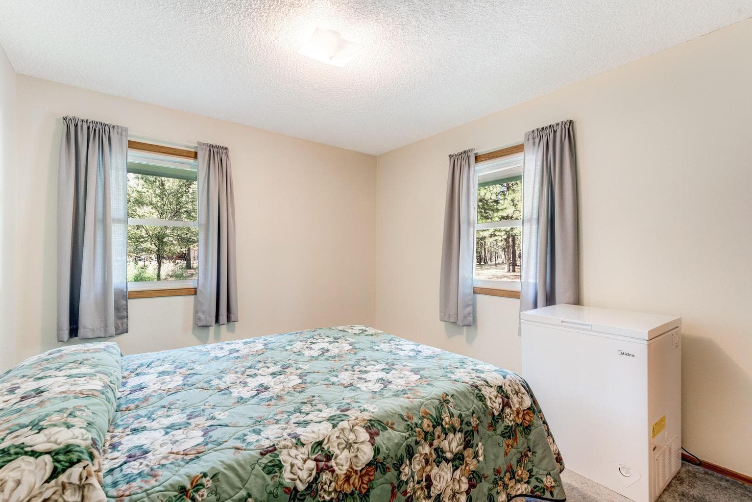 Photo of 14765 N Sugar Pine Way 18 of 31