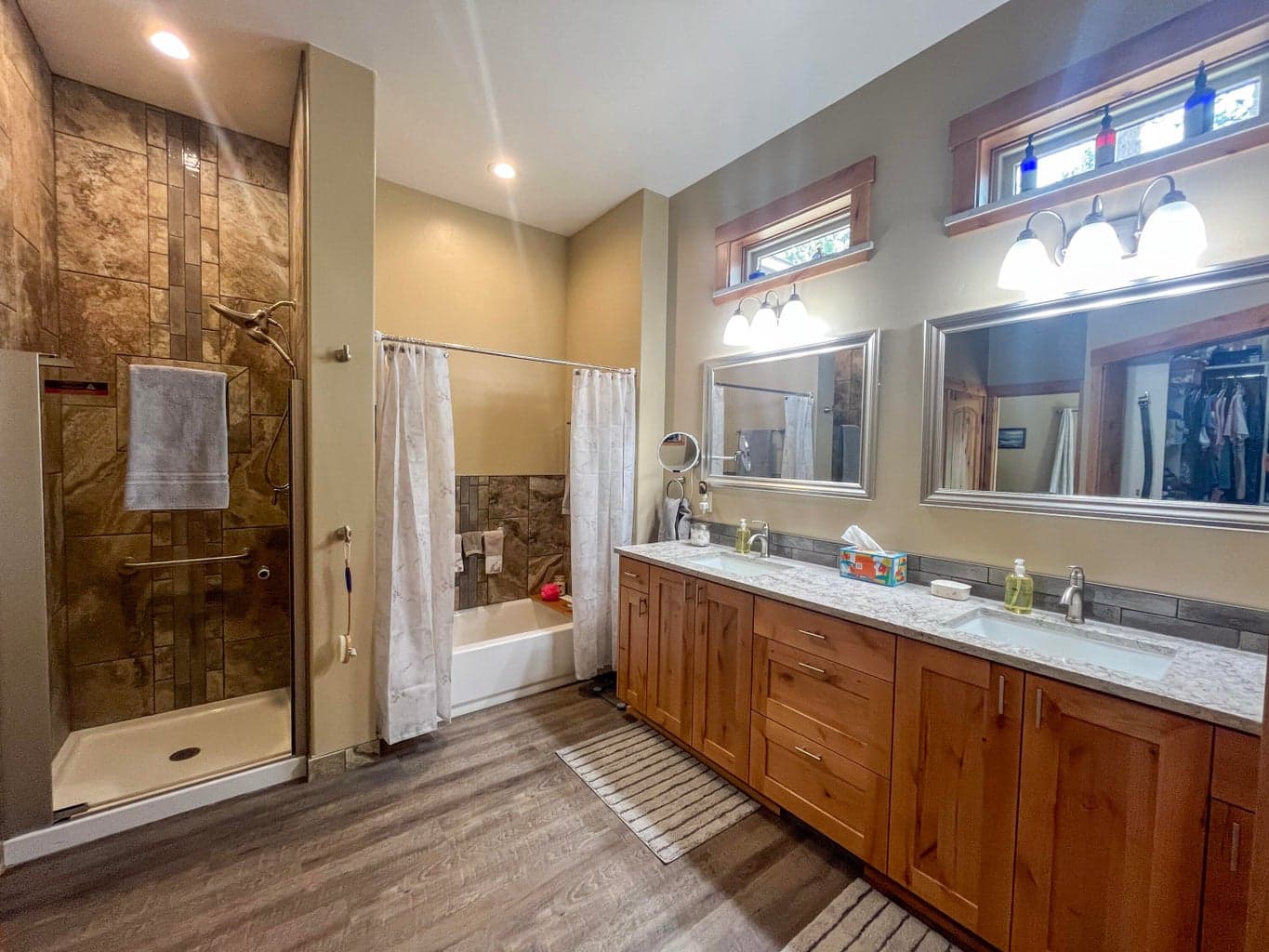 Photo of 12404 Beechwood Drive 20 of 39