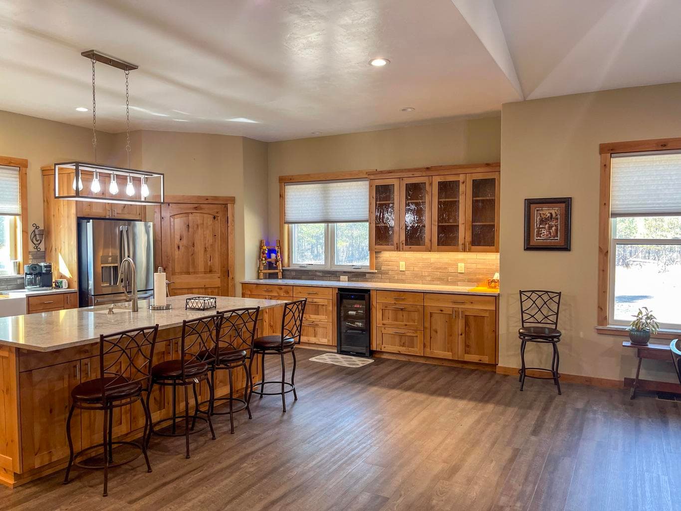 Photo of 12404 Beechwood Drive 4 of 39