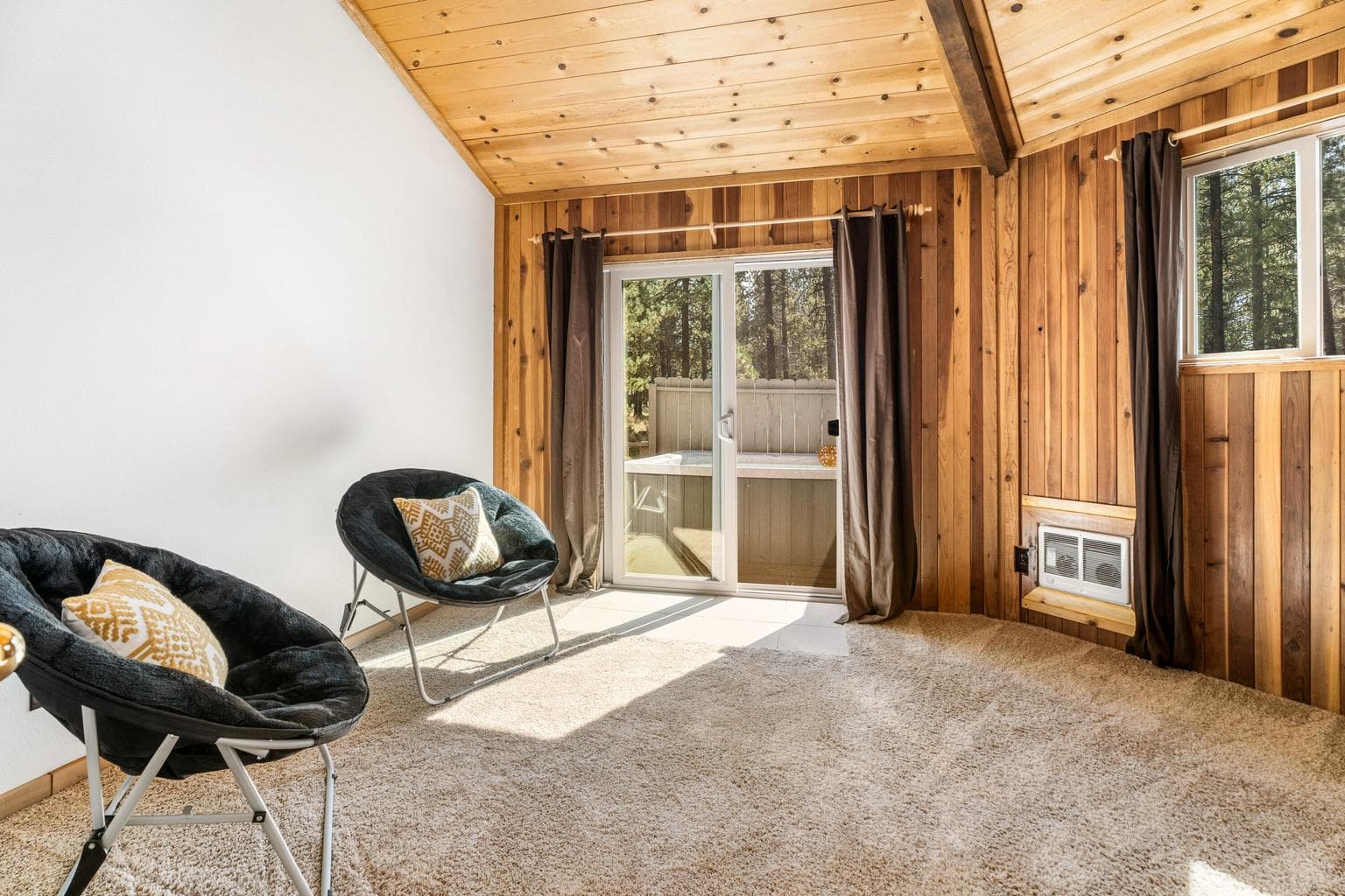 Photo of 18031 Diamond Peak Lane 18 of 24