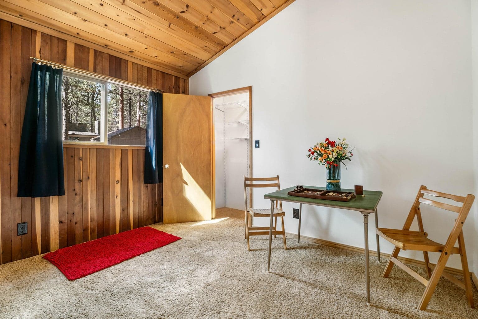 Photo of 18031 Diamond Peak Lane 15 of 24