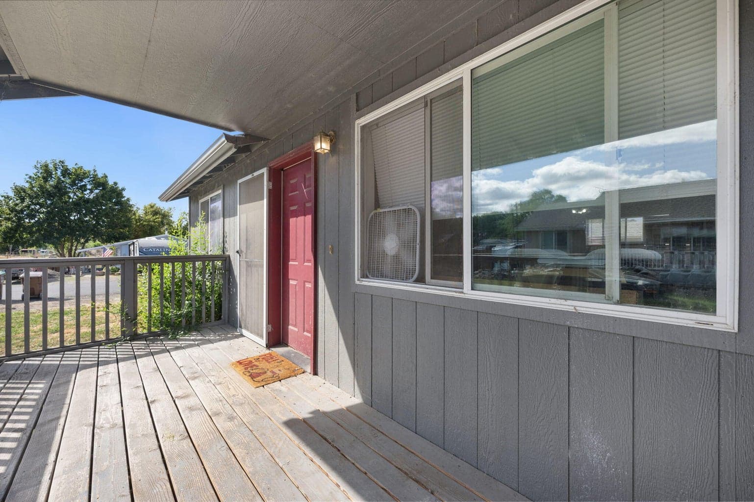 Photo of 937 NW Cains Road 22 of 24