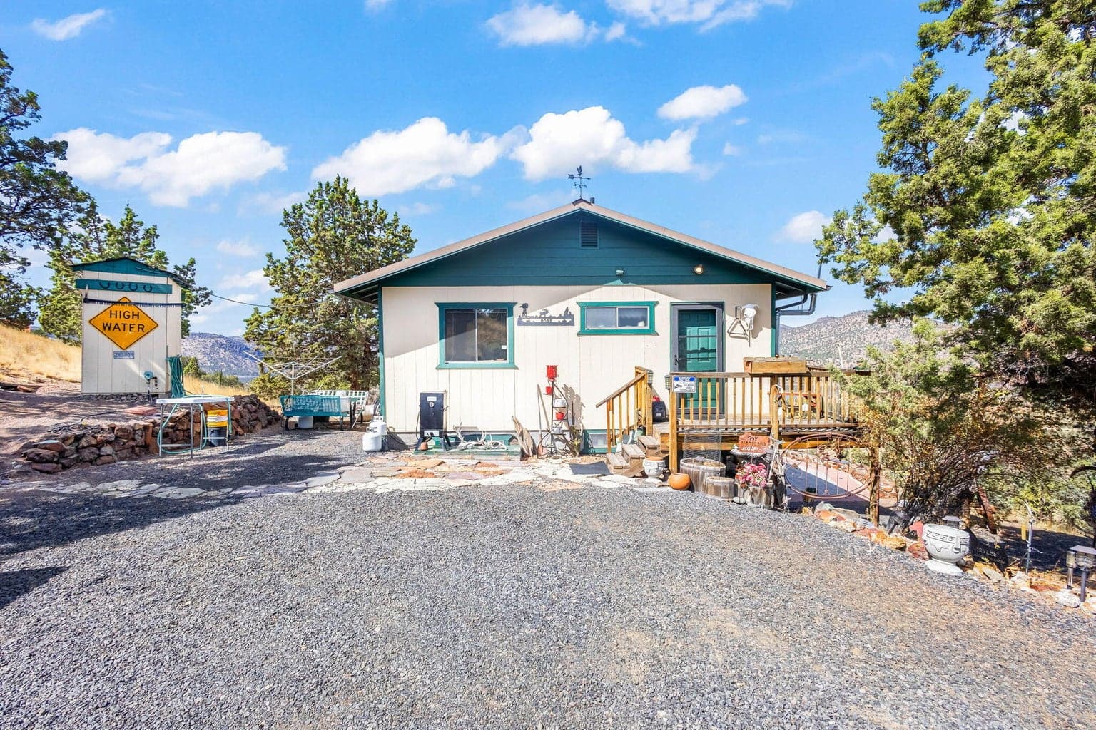 Photo of 20555 Salt Creek 3 of 53