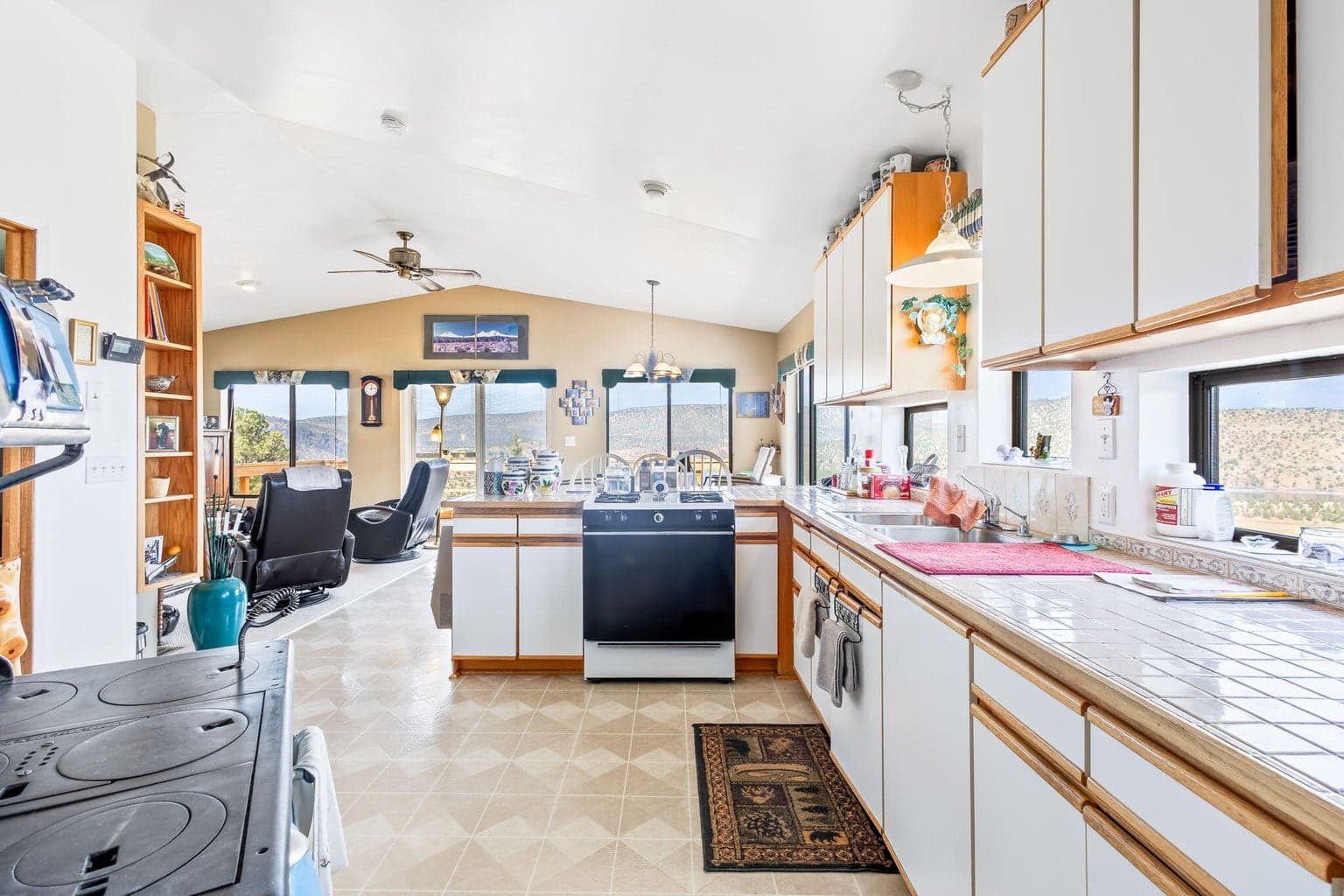 Photo of 20555 SE Salt Creek Road 8 of 53