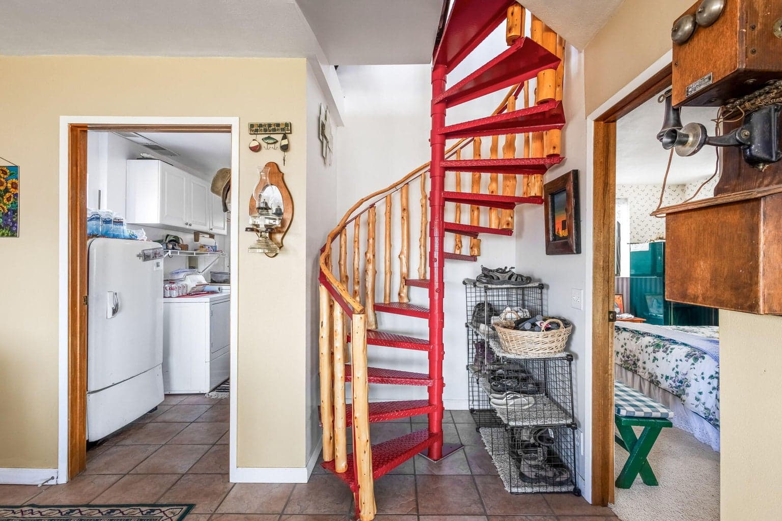 Photo of 20555 SE Salt Creek Road 21 of 53