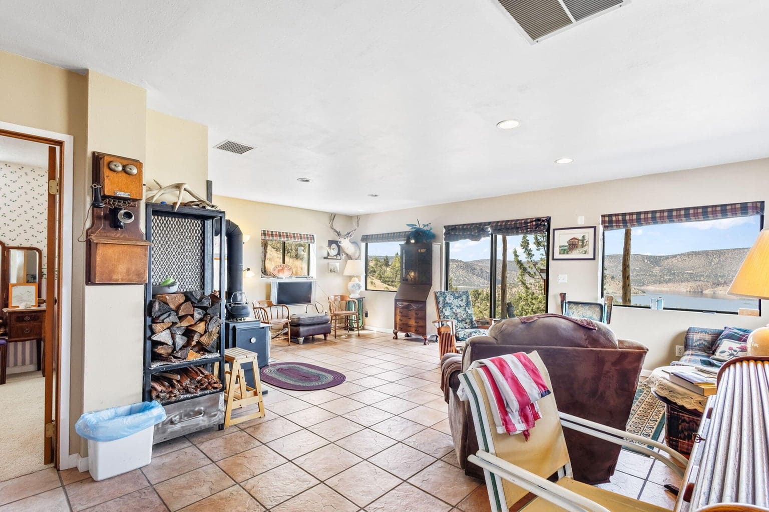 Photo of 20555 SE Salt Creek Road 22 of 53