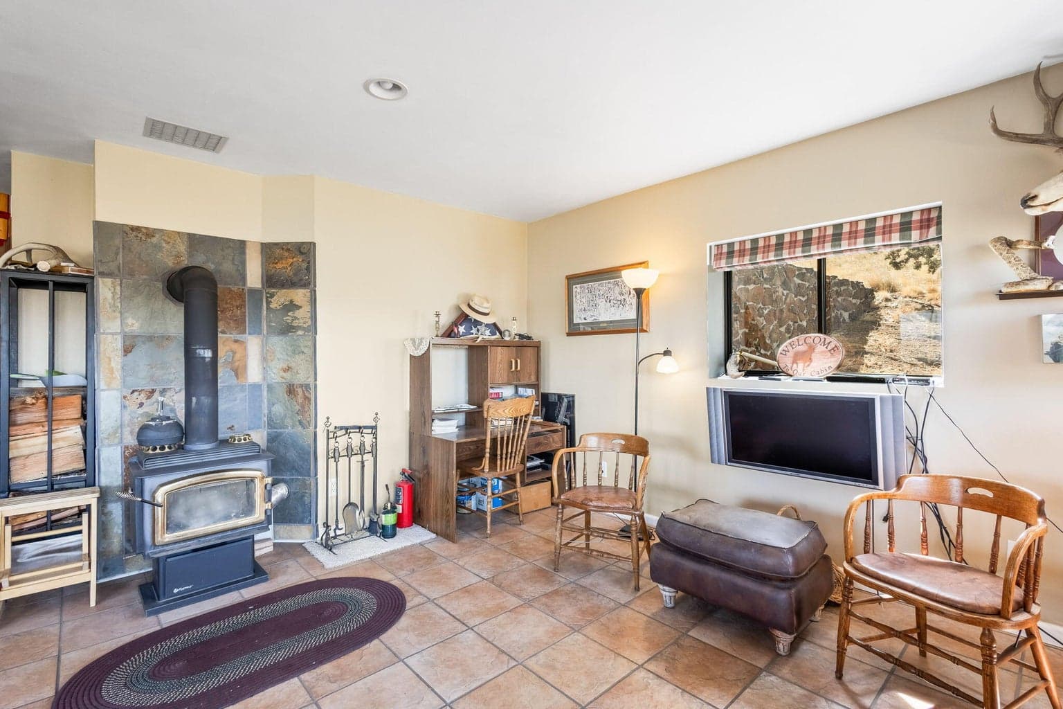 Photo of 20555 SE Salt Creek Road 25 of 53